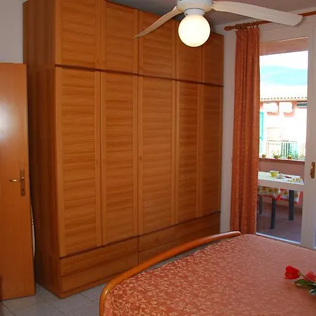 Apartment Gelsomino - Clima, Terrazze E Posti Auto
