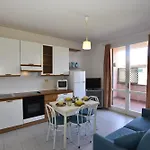 Apartment Gelsomino - Clima, Terrazze E Posti Auto