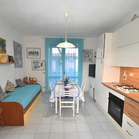 Apartment Gelsomino - Clima, Terrazze E Posti Auto Marina di Campo