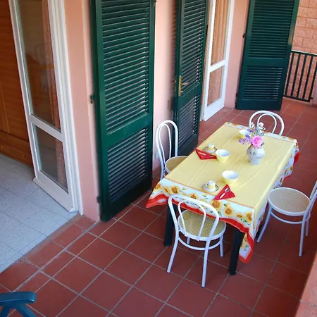 Gelsomino - Clima, Terrazze E Posti Auto Marina di Campo